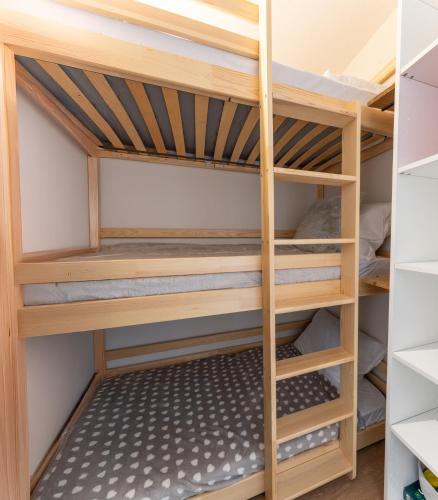 Résidence Les Hauts De Preclaux - Appartement rénové avec terrasse en rez-de-jardin MAE-4313