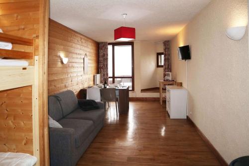 Residence Le 1650 - Studio pour 4 personnes cœur de station des Orres 1650 MAE-8141