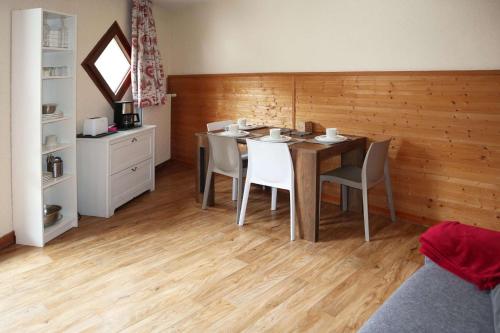 Residence Le 1650 - Studio pour 4 personnes cœur de station MAE-8121