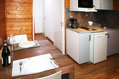 Residence Le 1650 - Studio pour 2 personnes cœur de station des Orres 1650 MAE-5811