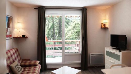 Résidence Le Pouzenc - Studio équipé pour 4 personnes MAE-0501