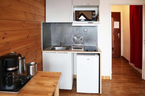 Residence Le 1650 - Studio pour 2 personnes cœur de station des Orres 1650 MAE-5921