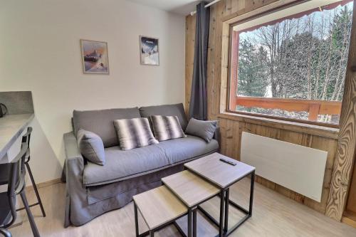 Résidence Mont Vallon - SUPERBE 2 PIÈCES ENTIÈREMENT RENOVÉ PLEIN SUD MAE-0163
