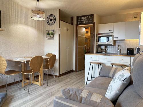 Résidence Le Cairn - Studio pour 4 personnes en cœur de station MAE-4893