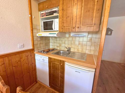 Résidence Villaret - Appartement 4 personnes au pied des pistes des 3 Vallées MAE-3243