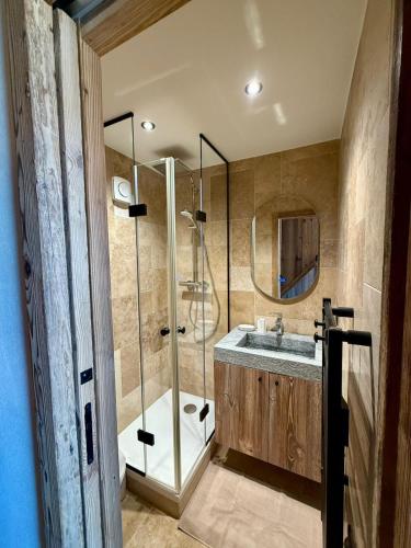 Résidence Hauts Du Val Claret B3 - Appartement renové·Pied des pistes·Balcon MAE-1733