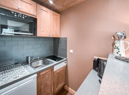 Résidence Saint Michel - Charmant appartement 2 pièces 6 personnes au calme avec garage, offrant une vue sur les montagnes, proche des pistes, dans le qu MAE-6743