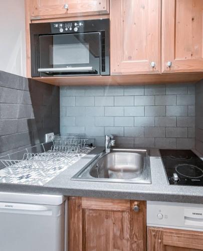 Résidence Saint Michel - Charmant appartement 2 pièces 6 personnes au calme avec garage, offrant une vue sur les montagnes, proche des pistes, dans le qu MAE-6743