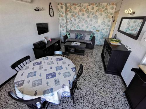 Résidence Suffren - Appartement 2 pièces 4 couchages LE BARCARÈS. Réf: 10SUF_305 MAE-1523