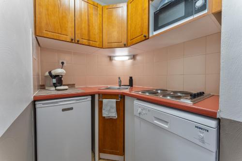 Résidence Les Hauts De Preclaux - Logement montagne pour 6 personnes aux Orres 1800 MAE-7333