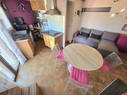 Résidence Le Port - Appartement duplex trois pièces avec coin nuit. LE BARCAR7S MAE-1593