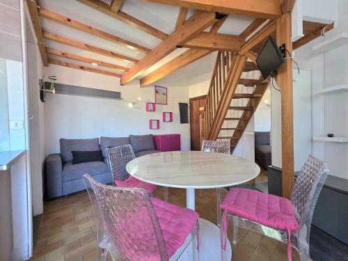 Résidence Le Port - Appartement duplex trois pièces avec coin nuit. LE BARCAR7S MAE-1593