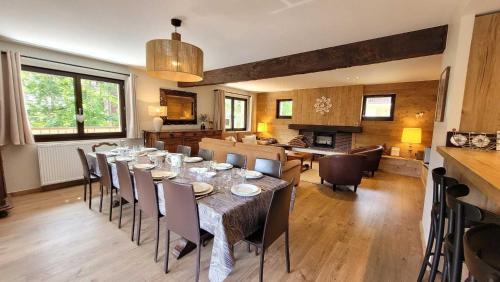 Résidence Les Ambrezales - Grand Chalet prox immédiate centre : 12 personnes MAE-4773