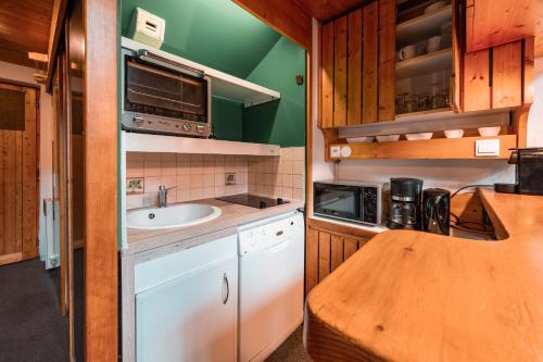 Résidence Vogel - Agréable duplex 6 personnes avec une très belle vue sur la vallée dans le village de Charmettoger à Arc 1800 MAE-9633
