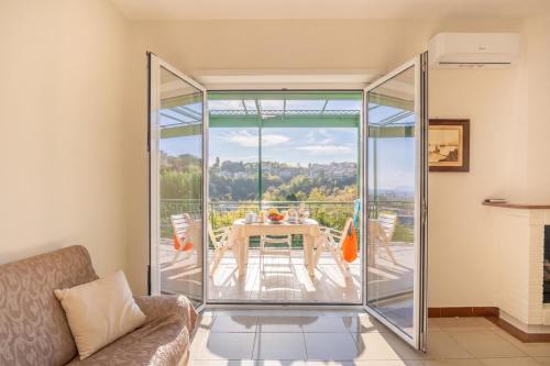 Bright Apartment Private Parking Naples - Happy Rentals