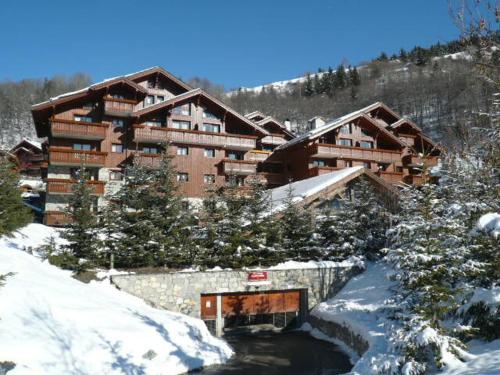 Résidence Fermes De Meribel Bat B - Charmant appartement pour 6 personnes à Méribel village proche des pistes MAE-9613