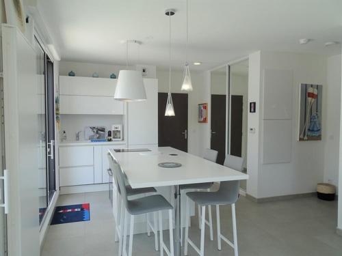 Résidence Essencia - T2 Centre Arcachon | Terrasse 42m² | Clim & Parking MAE-9414