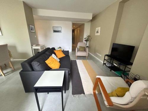 Résidence Les Pins Tranquilles - Arcachon Ville d’Hiver – Charmant T3 avec Terrasse Privée + parking MAE-9514