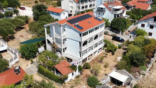 Apartments Dodik
