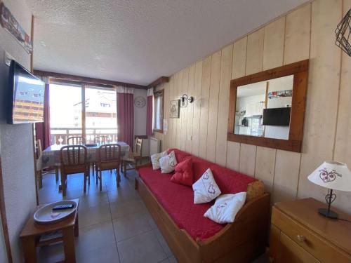 Résidence Soleil - Appartement pour 6 pers., secteur calme, vue dégagée et place de parking MAE-5161