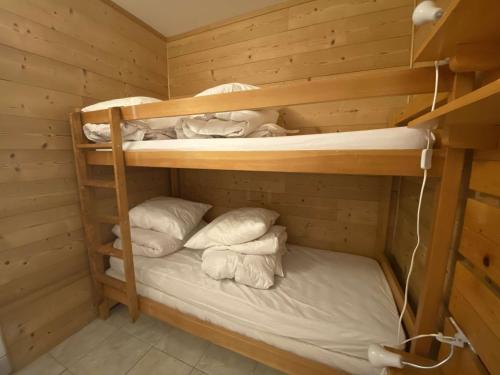 Résidence Prapelier - Appartement chaleureux style montagne, situé dans un secteur calme au pied des pistes MAE-5501