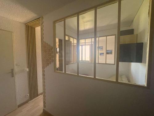 Résidence Montana 2 - Appartement cosy avec départ ski aux pieds MAE-5581