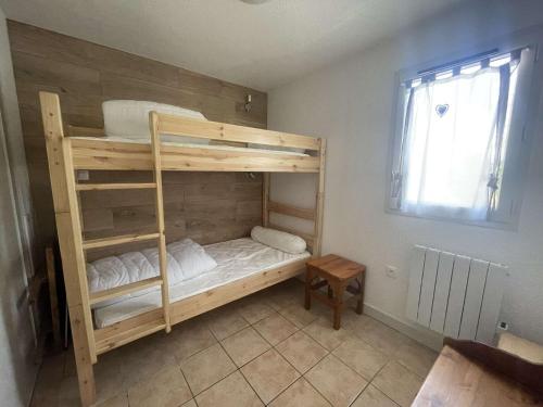Chalets D Or - Chaleureux T3, emplacement idéal avec place de parking privée MAE-3823