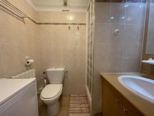 Chalets D Or - Chaleureux T3, emplacement idéal avec place de parking privée MAE-3823