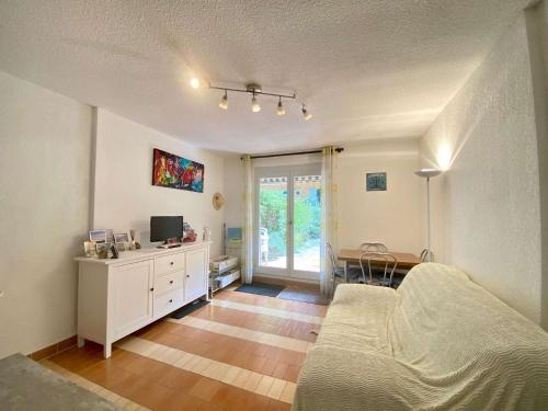 Résidence Camargue Village - T2 rez de jardin au Boucanet MAE-5441