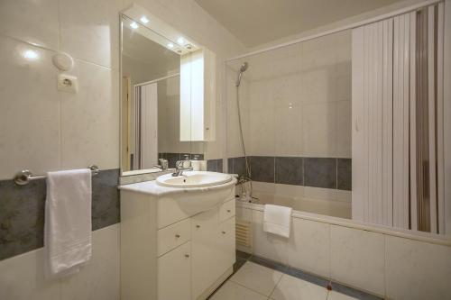Albufeira Central Flat & OceanView Rooftop