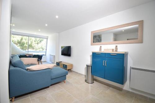Résidence Le Chabian - Port Camargue T2 rénové, tout équipé, en 1ère ligne mer, plage sud à 50m, piscine, tennis, climatisé MAE-7061