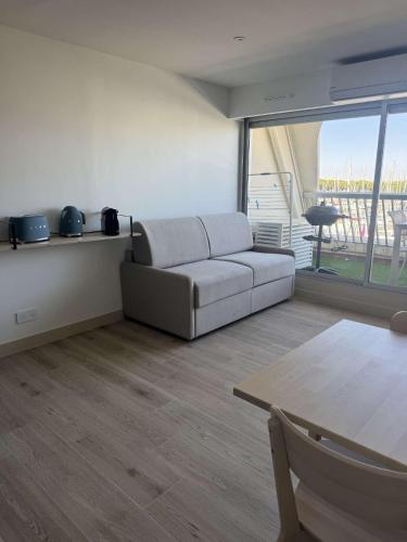Résidence Le Grand Pavois - Studio cabine climatisé vue port à Port Camargue MAE-7171