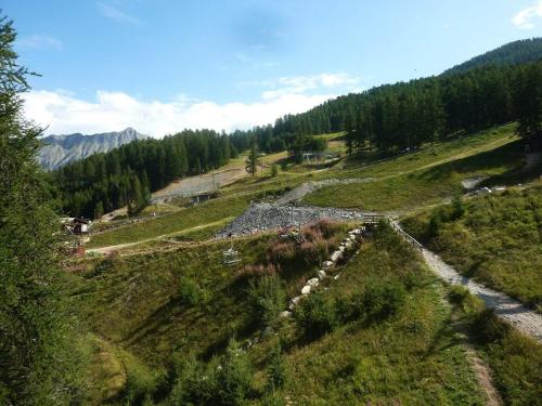 Résidence Le Pouzenc - Studio 6 personnes accès direct aux pistes MAE-2784