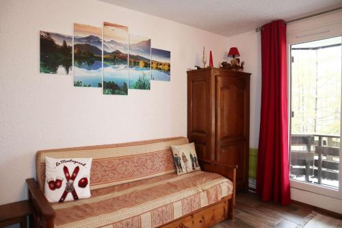 Résidence Le Pouzenc - Studio 6 personnes accès direct aux pistes MAE-2784