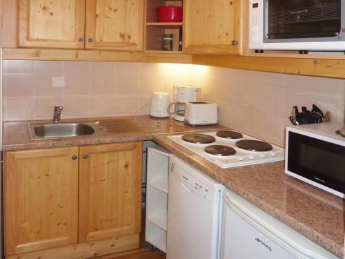 Résidence Les Eglantines - Les Orres 1800 appartement 6 pers vue pistes MAE-4864