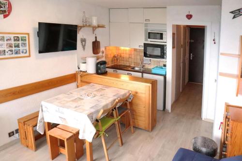 Résidence Le Cairn - Studio 4 personnes en cœur de station MAE-4914