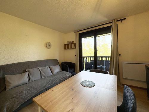 Résidence Le Pouzenc - Studio 6 personnes accès direct aux pistes MAE-3921