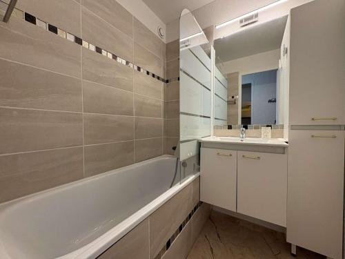 Résidence Le Pouzenc - Studio 6 personnes accès direct aux pistes MAE-3921