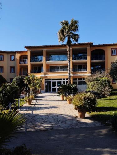 Résidence La Pinède - maeva Home - Appartement 2 pièces 4 personnes vue Mer - Sélection MAE-4181