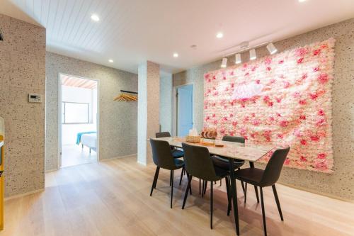 New,Luxury apt 1min walk trn station,6min to Namba
