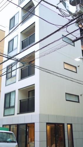 Nove Ueno