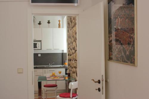 Köök või kööginurk majutusasutuses City Break Dubrovnik Apartments