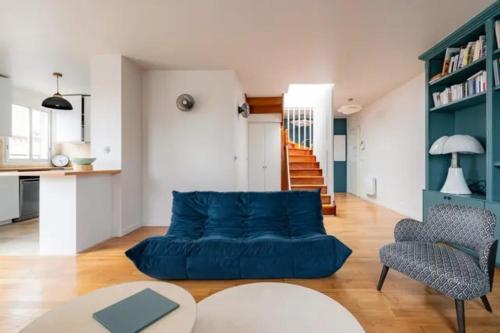 Large 3-bedroom apt with terrace Paris 15