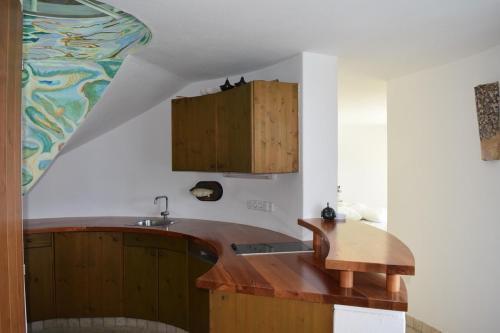 Exklusive Wohneinheit mit Panoramablick und Pool
