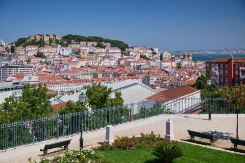 Renovated Bairro Alto Loft, Príncipe Real