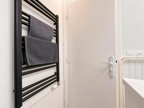 Belleville 1 Bedroom Apartment Near Père Lachaise