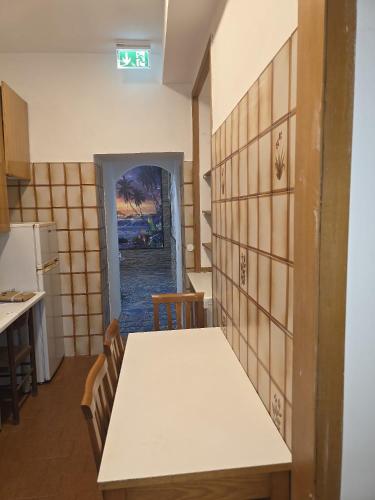 Ogbay Backpackers Haven
