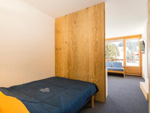 Appartement rénové 3 pièces, ski aux pieds, balcons, 6-7 pers.