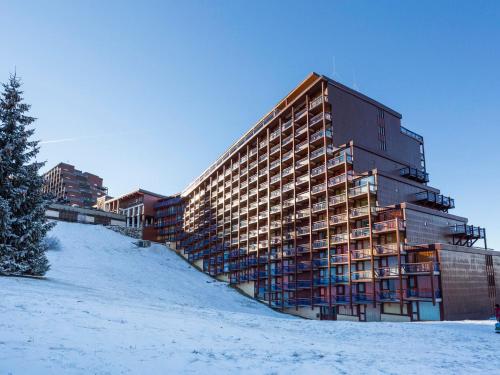 Studio confortable au centre, balcon, Wi-Fi, 5 personnes