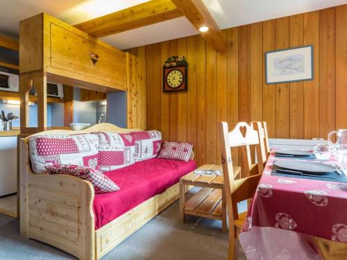 Appartement confortable 4/5 pers, près des pistes, balcon vue sur vallée